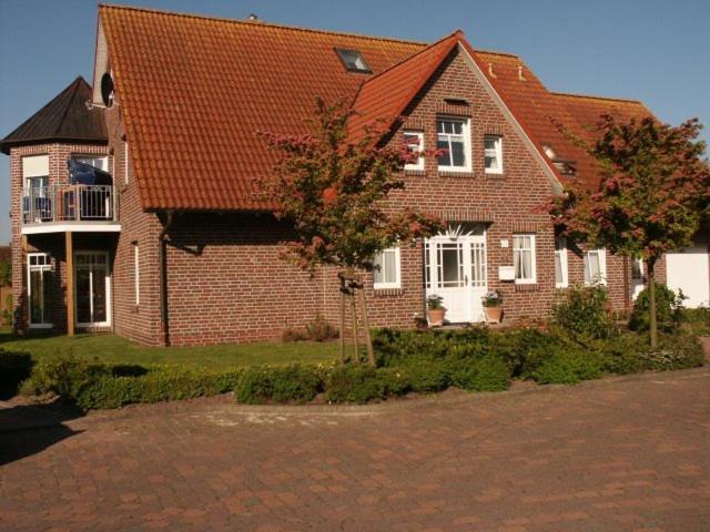 Ferienwohnungen Peters Neuharlingersiel Luaran gambar