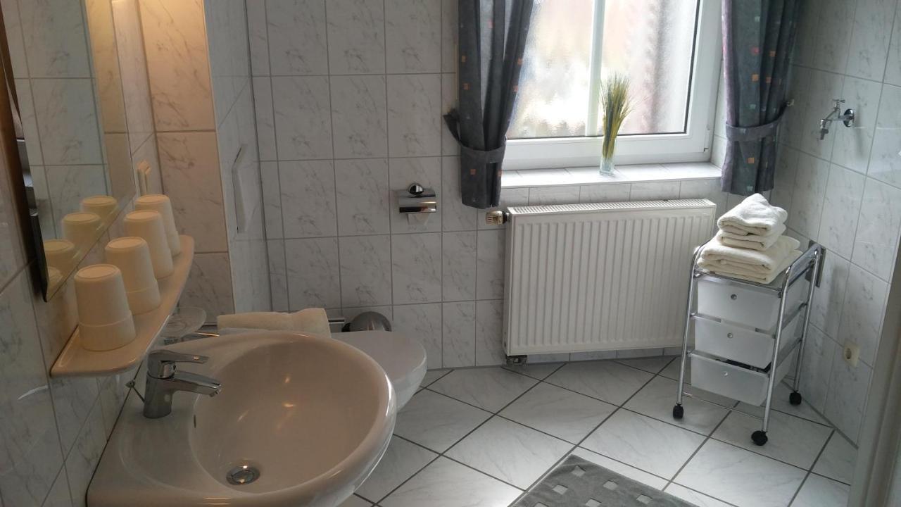 Ferienwohnungen Peters Neuharlingersiel Luaran gambar
